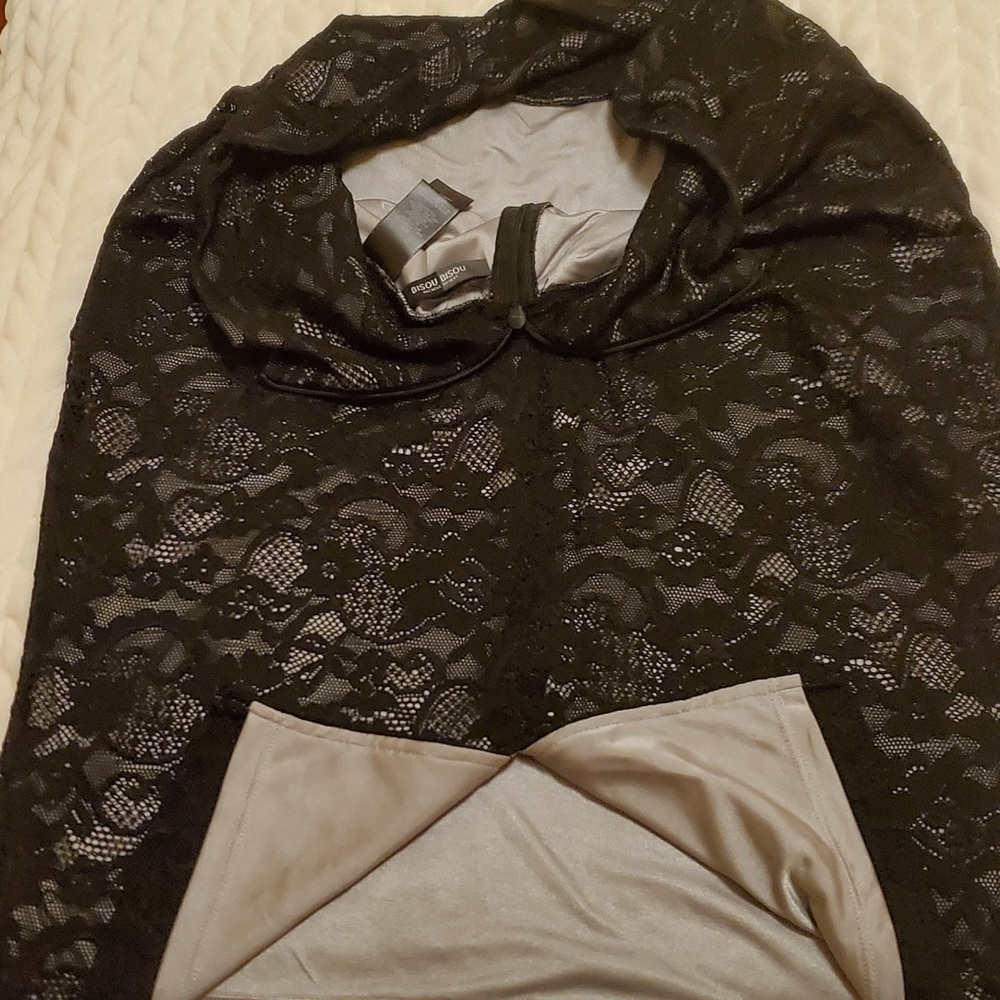 Aline lace lined skirt